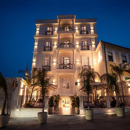 Art Gallery Boutique Hotel دراس المظهر الخارجي الصورة
