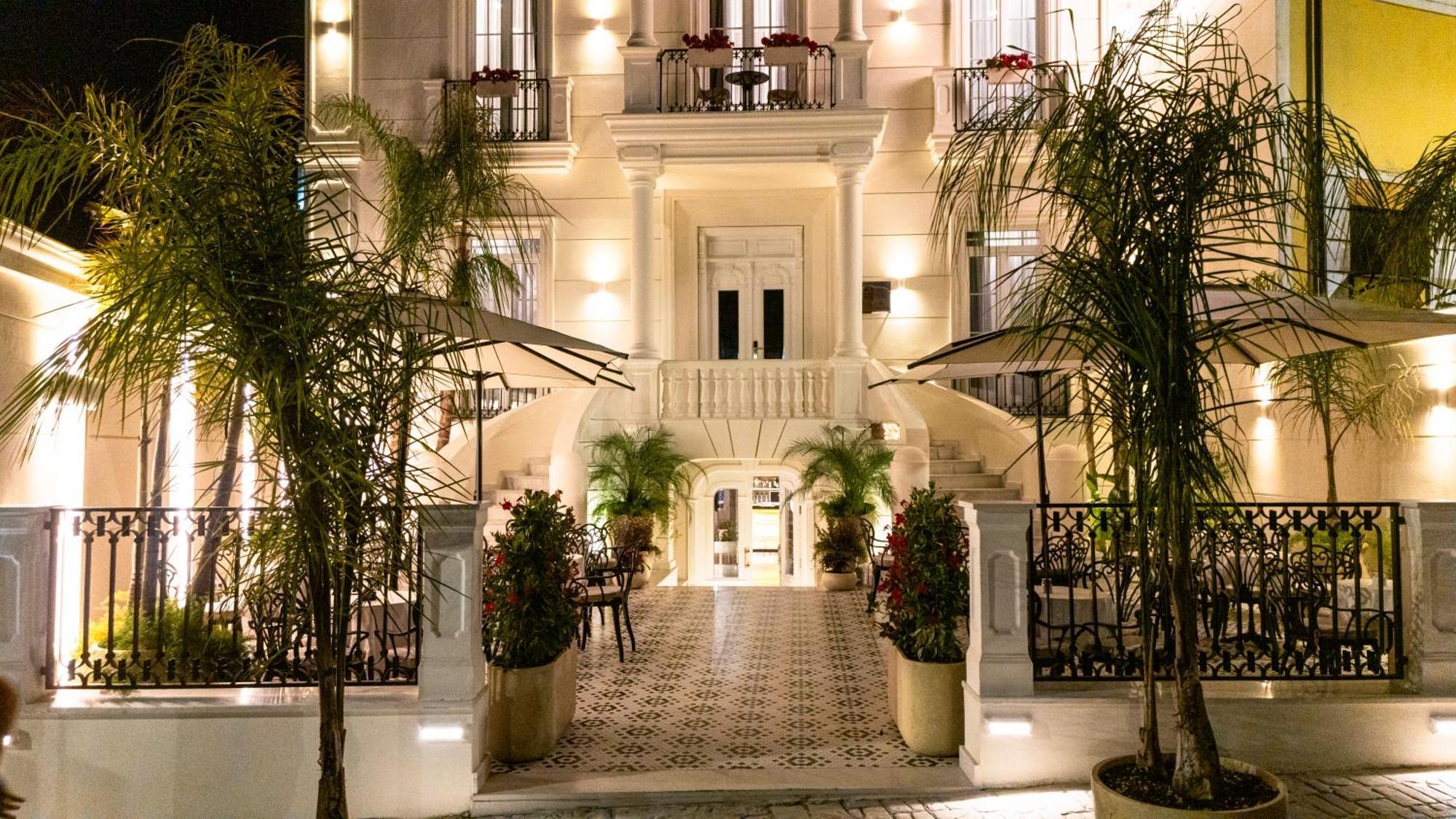 Art Gallery Boutique Hotel دراس المظهر الخارجي الصورة
