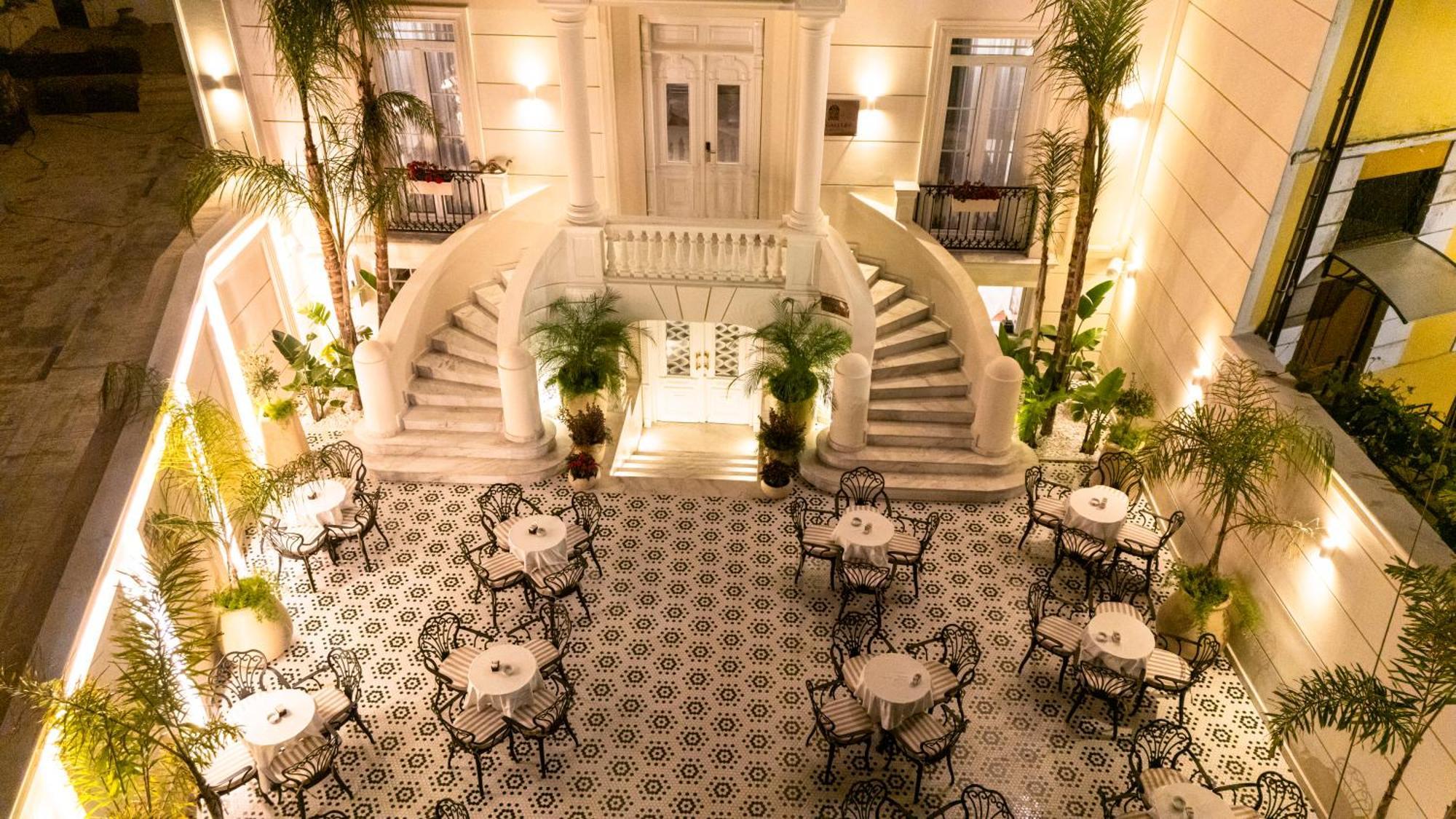 Art Gallery Boutique Hotel دراس المظهر الخارجي الصورة